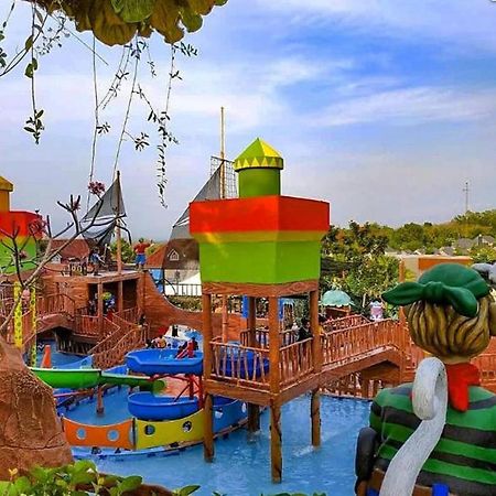 Mutiara Balecatur Guest House Yogyakarta Kültér fotó