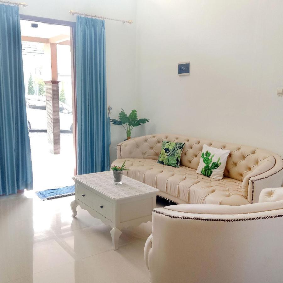 Mutiara Balecatur Guest House Yogyakarta Kültér fotó